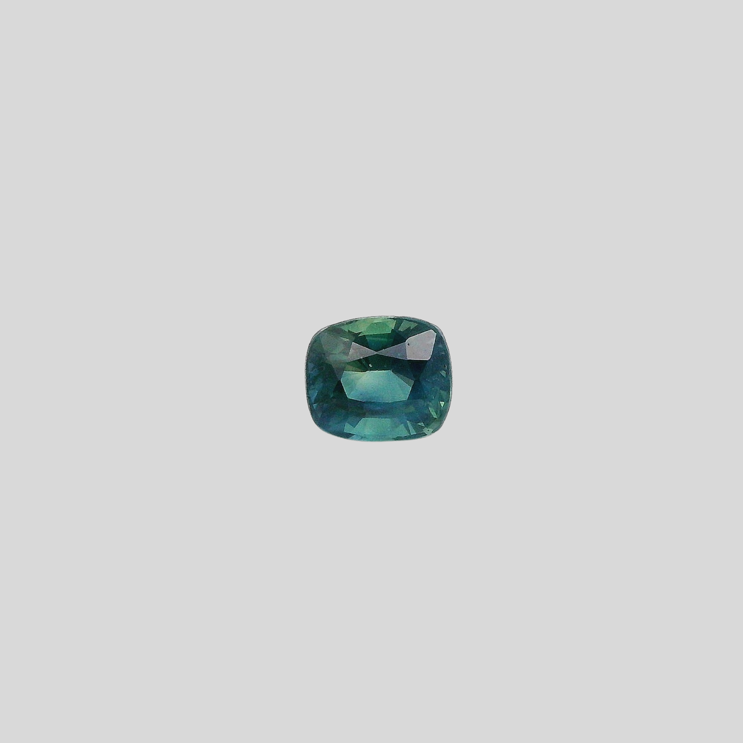 Saphir Teal 0.63 carat - 4.2 x 4.9 mm