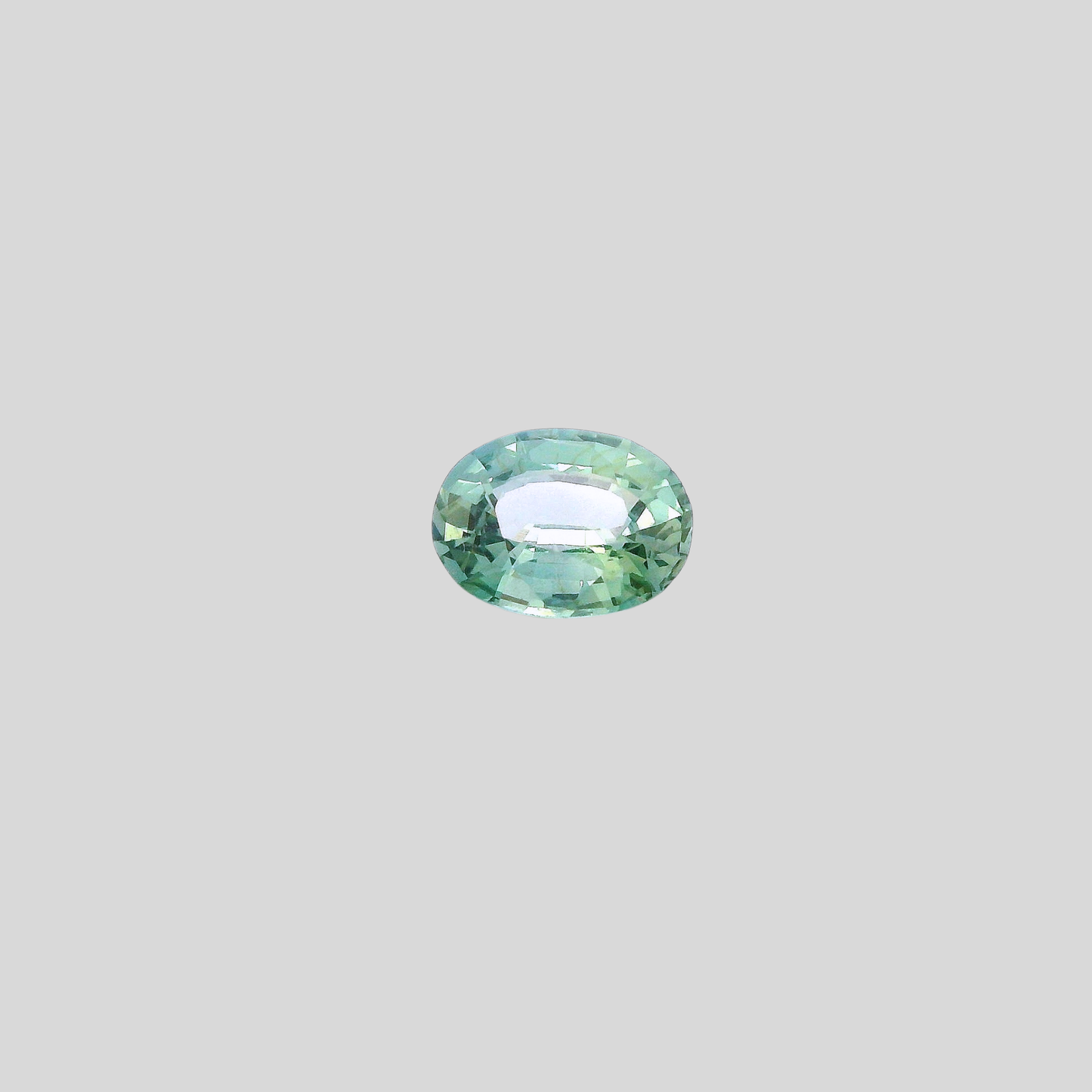 Saphir Teal 0.69 carat - 6.15 x 4.69 mm