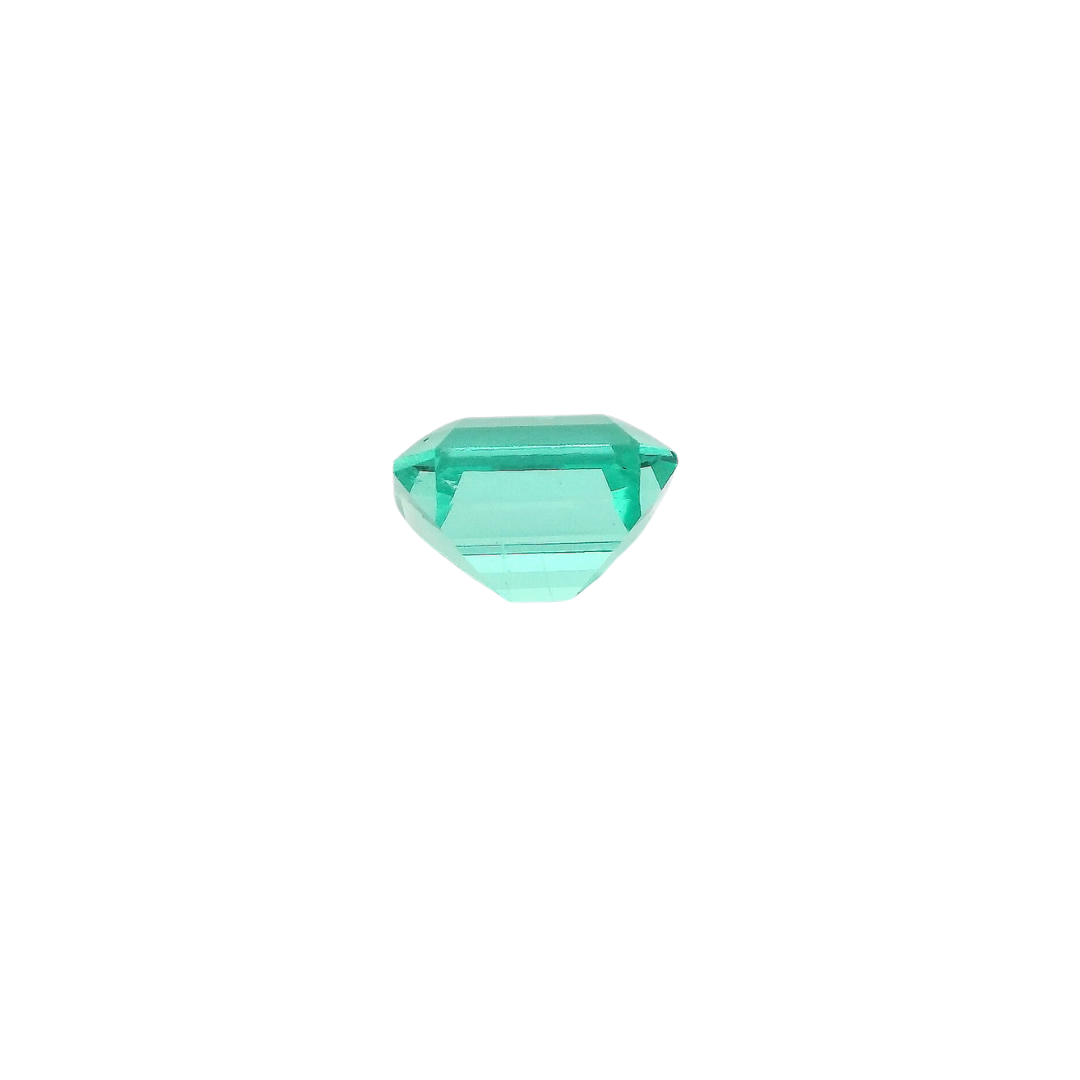 Emerald 0.85 ct (Ural, Russia)