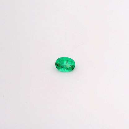 Emerald 0.68 ct (Ural, Russia)