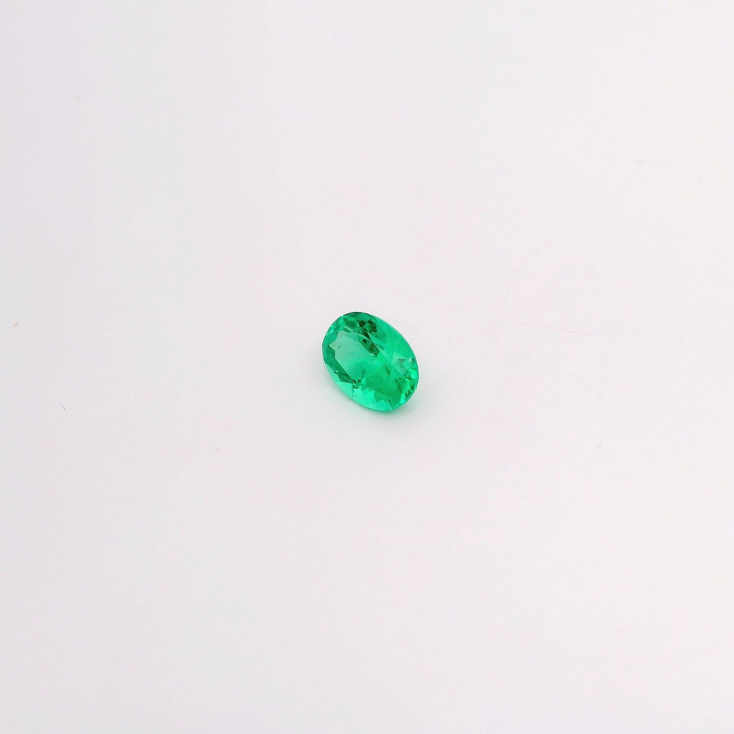 Emerald 0.68 ct (Ural, Russia)