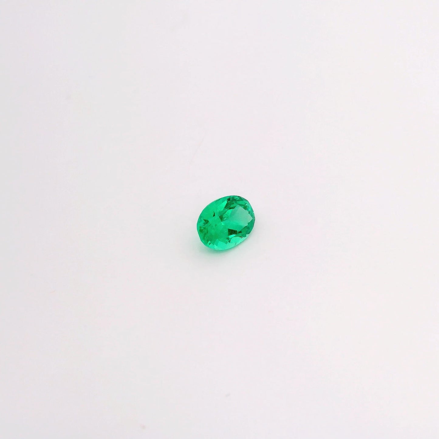 Emerald 0.68 ct (Ural, Russia)