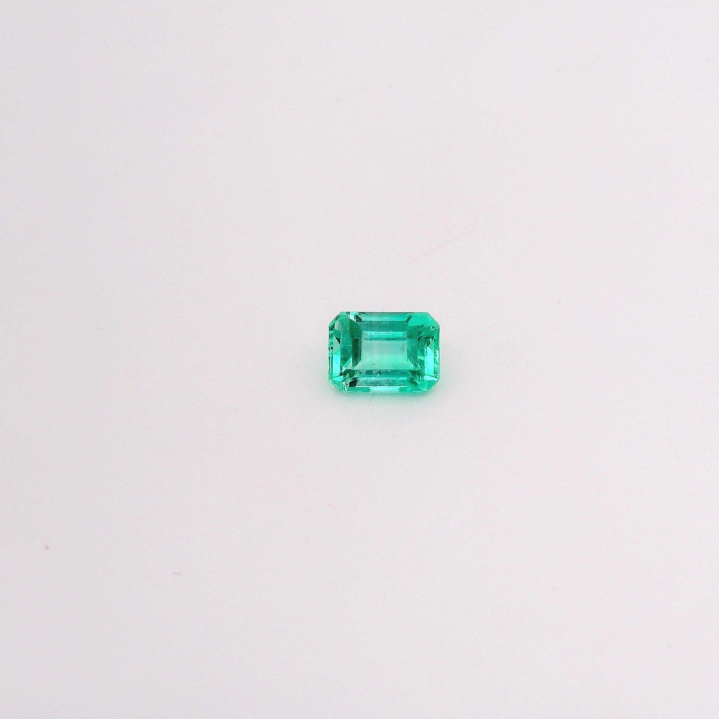 Émeraude Colombie 0.93 carat