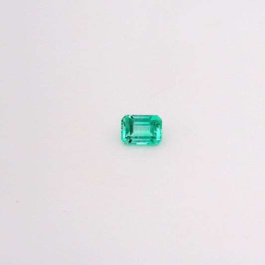 Émeraude Colombie 0.93 carat