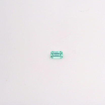 Émeraude Russie 5x3 mm - 0.29 carat