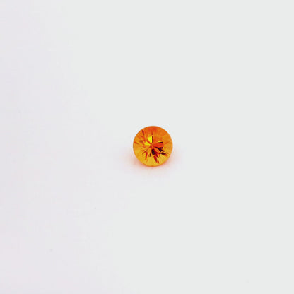 video d'un grenat spéssartite pierreries gemmes france