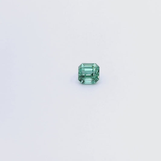 Saphir Teal 0.43 carat - 3.74 x 3.66