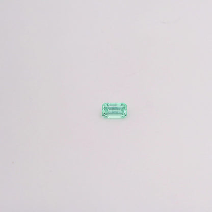 Émeraude Russie 5x3 mm - 0.29 carat