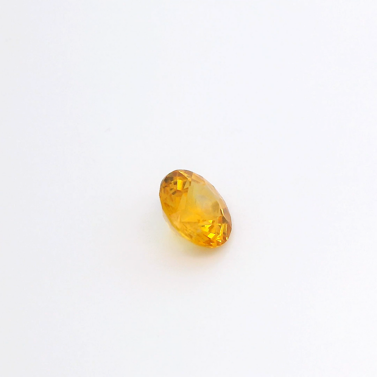 Saphir jaune 0,99 carat