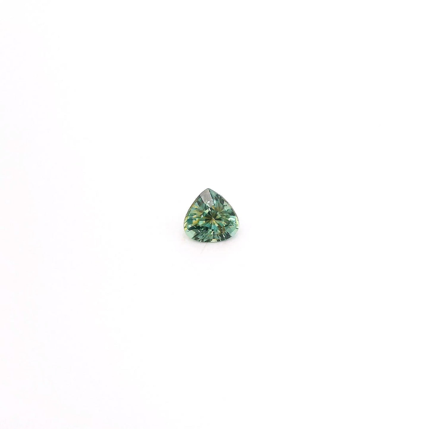 Saphir Teal 0.57 carat - 5.03 x 5.11 mm
