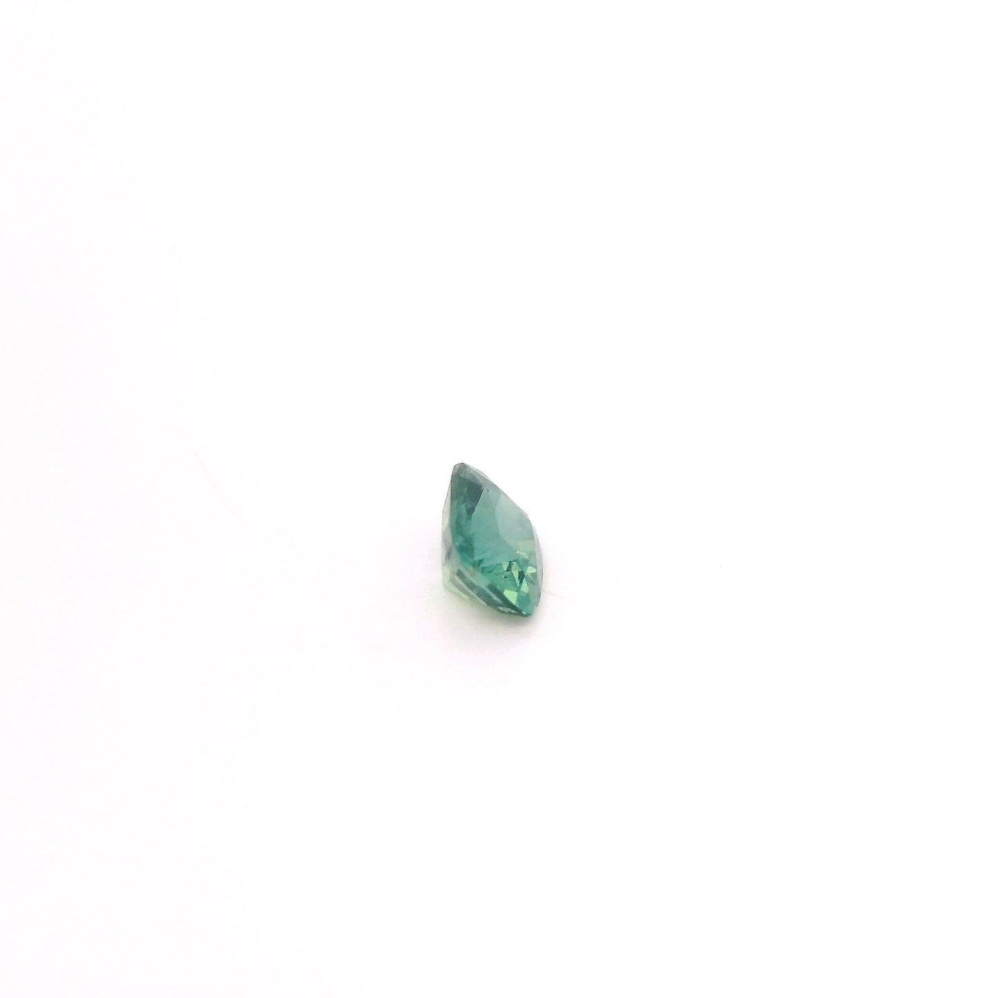 Saphir Teal 0.72 carat - 5.03 x 4.61 mm