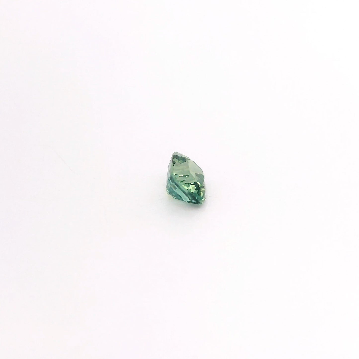 Saphir Teal 0.61 carat - 4.75 x 4.18 mm