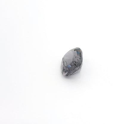 Spinelle Gris 2.60 carats