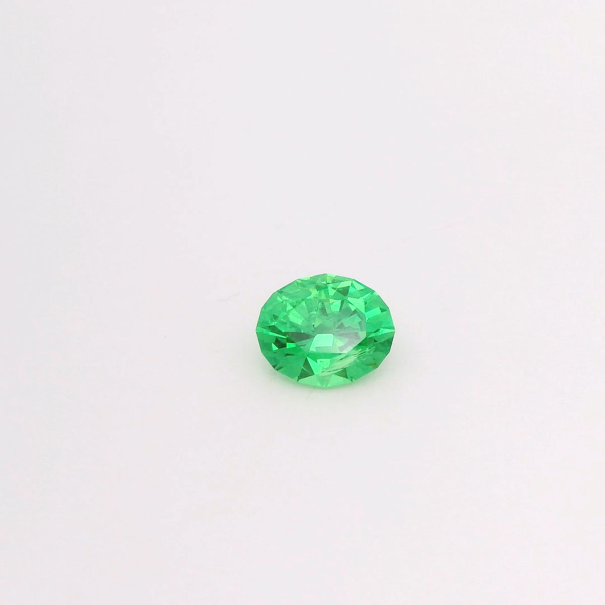 Tsavorite 0.83 carat